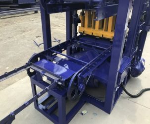 Germany Technology Low Price Qt4-24 Semi Automatic Block Brick Making Machine