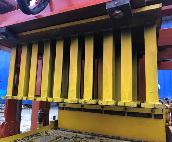 Interlocking Engine Solid Block Automatic Block Machine image